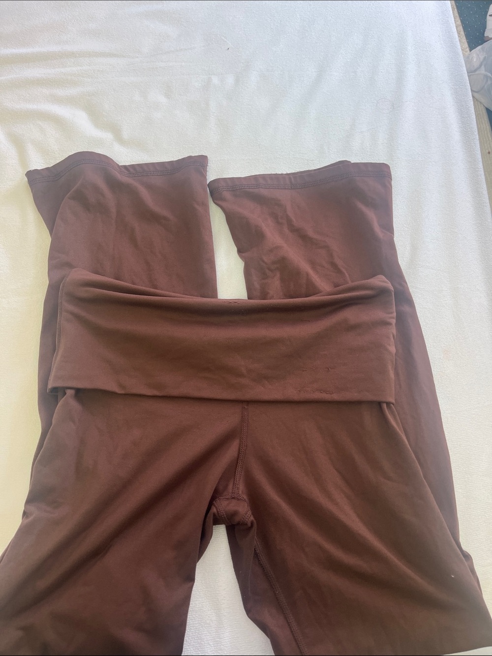 High-Rise Fold-Over Leggings in Deep Brown perfect for fall